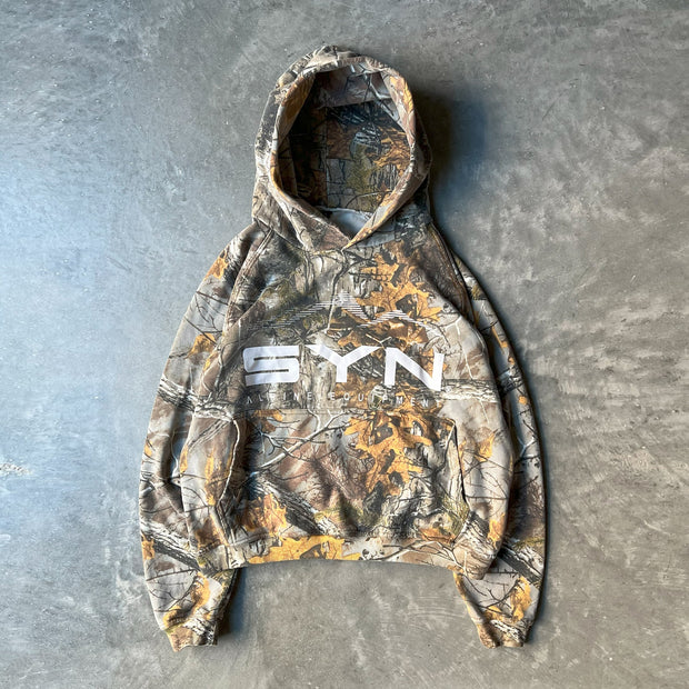 Tree camouflage lettering print hoodie