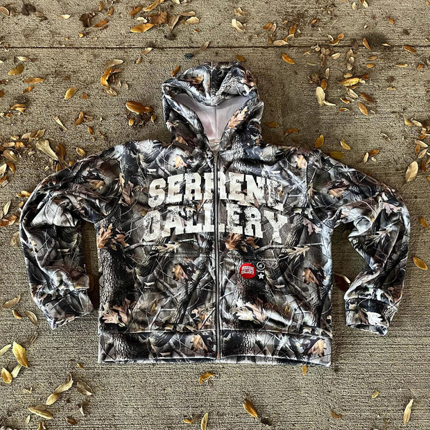 Tree camouflage lettering print zip-up hoodie