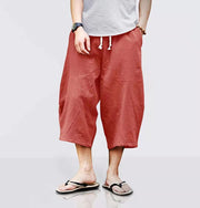 Loose cotton and linen cropped casual shorts with deep pockets