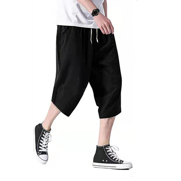 Loose cotton and linen cropped casual shorts with deep pockets