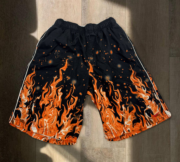 Fashion flame print head street shorts