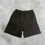 graphic print elastic shorts