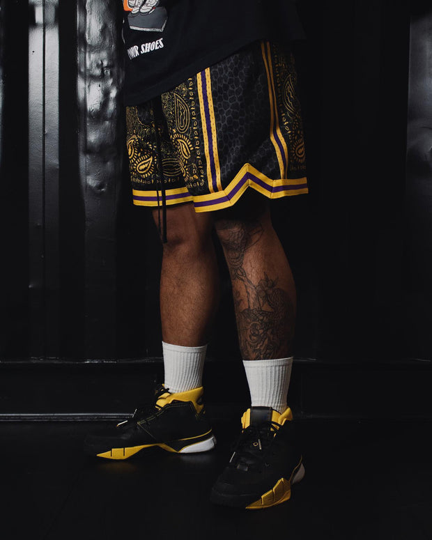 Sports cashew flower shorts men