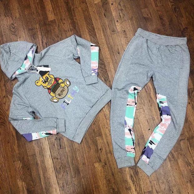 Fashion casual bear print color matching sports suit