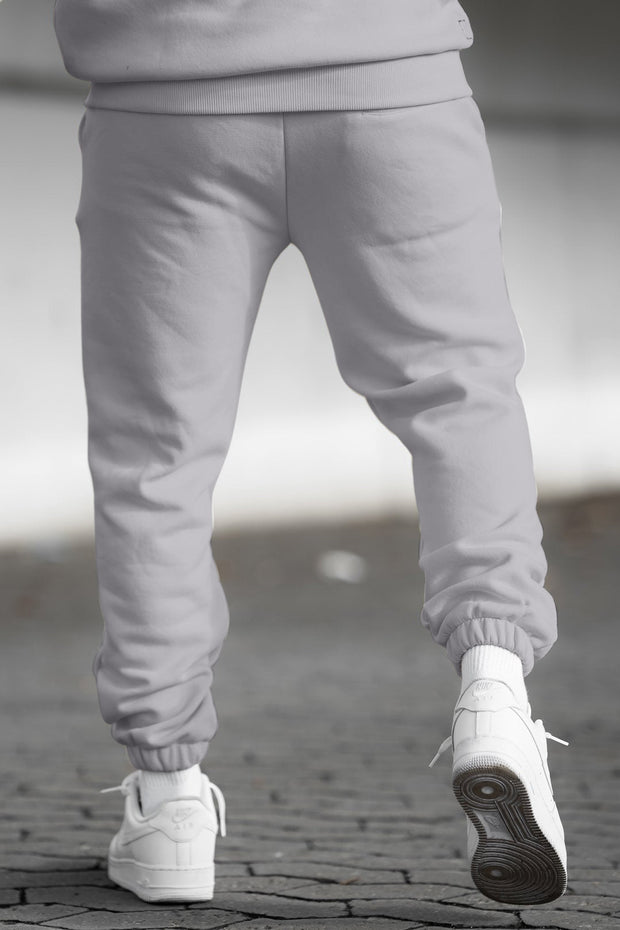 Men's fashion sports and leisure trousers