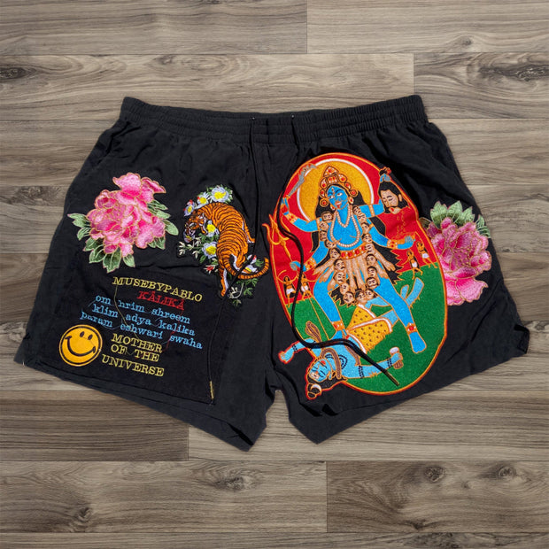 Fashion personality printed shorts