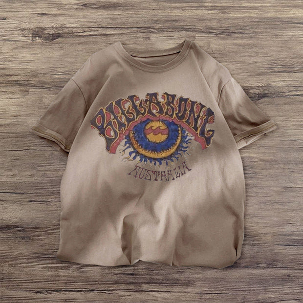 Trendy retro fashion T-shirt